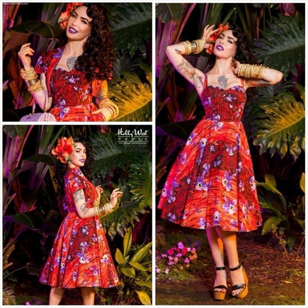 Pinup Couture Deadly Dames RARE Hawaiian Hideaway Orchid Print Swing Dress 4X - Picture 2 of 16